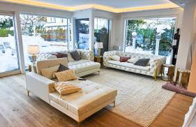 Luxurious large home with Pool, Garden, Koi Pond only 12 min to Octoberfest - Foto 7