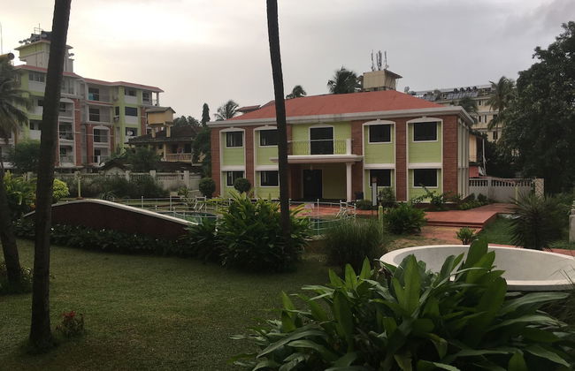 Monarch suites - Photo 38