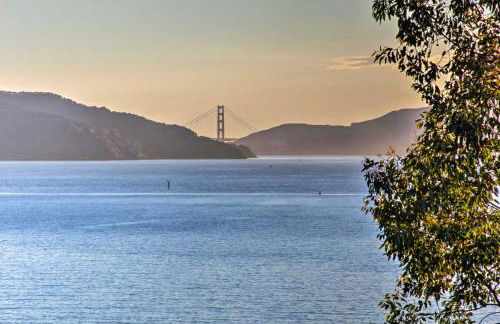 Walk to Keller Beach Waterfront Studio with Hot Tub - Foto 3