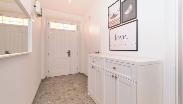 Entrada (vista interior)