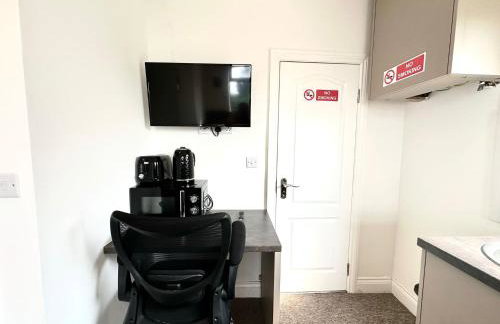 Unique Modern, Private Apartment,15 Mins To Central London - Photo 11