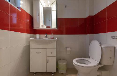 Grand Suites with Private Pools - Photo 53