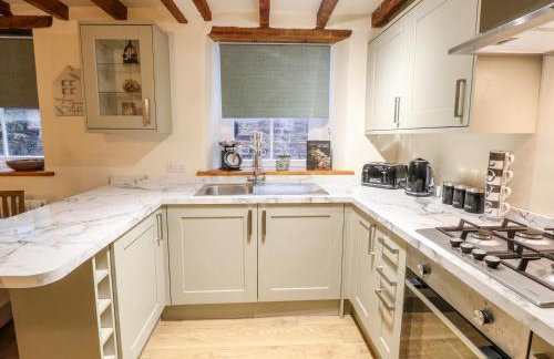 Milford Cottage - Photo 5