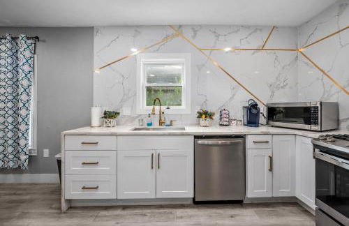 Modern & Spacious 3BR Retreat on Prime Location - Foto 3