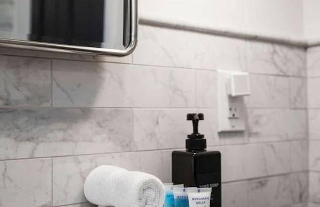 Elegant Spring Stay on Peaceful Retreat - Photo 71