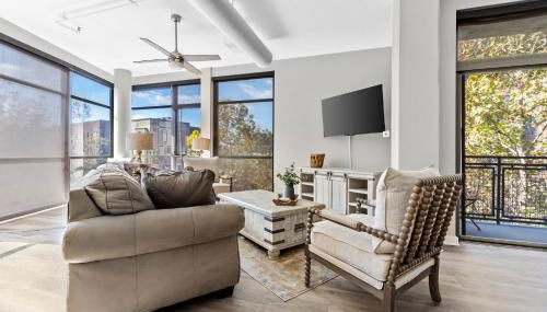 Luxurious Downtown-2 bed 2 bath Corner 2M - Foto 2