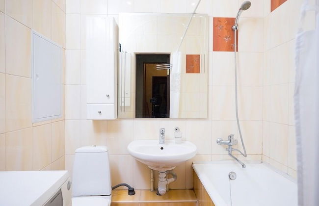 Moskva4you on Serpuhovskaya 4 - Photo 9