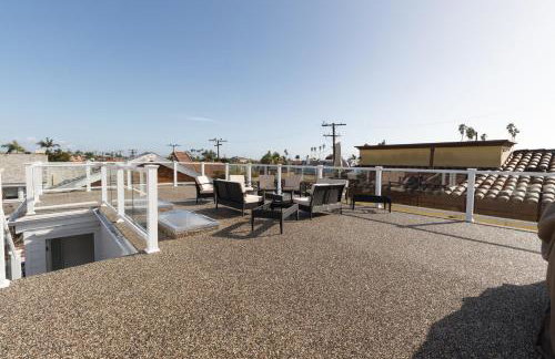 Beautiful 2 Story Right by the Water, Ocean View - Foto 48