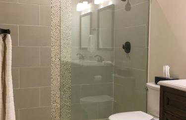 Lakefront Home 4 Bedroom 4 Bath Sleeps 12 - Foto 50