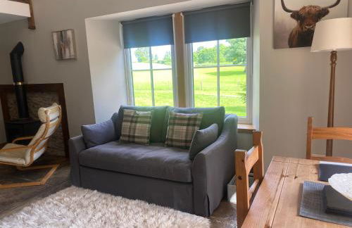 Wee Kirkhill - Photo 3