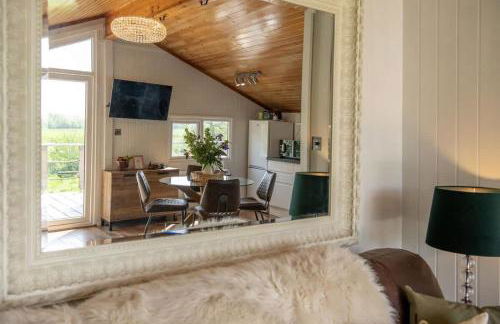 Tesseyman Lodge - Photo 27