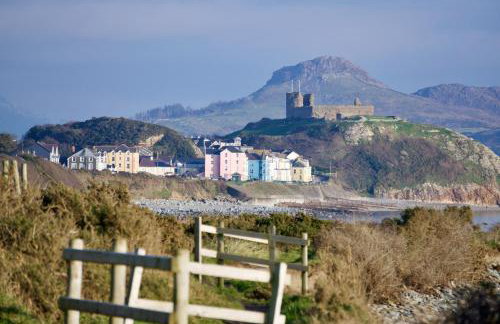 Glan y Mor, Sleeps 20, 8 Bedrooms, 8 Bathrooms, Seafront, Criccieth - Foto 30