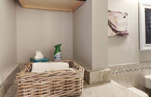 Tranquil 1BR Apartment in Arlington Heights - Salem 3C - Foto 17