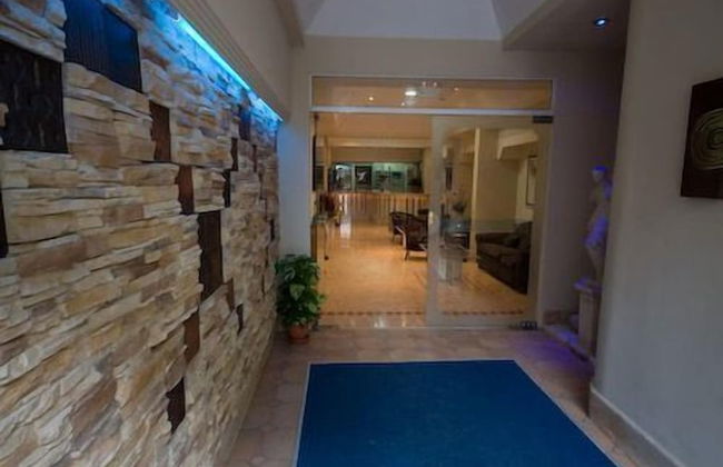 Catalina Park - Photo 3