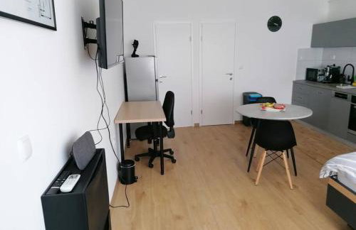 Modern apt in Dubec, ideal for couple - Foto 17