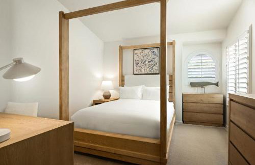 Carmel Valley 2BR with Amenities - Photo 4