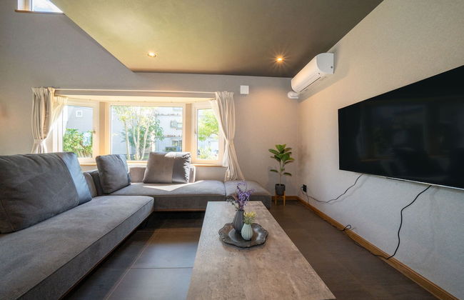 THE CHATEAU - Photo 58