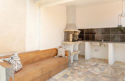 Family-Friendly Villa with Private Pool & Rooftop Oasis - Foto 9
