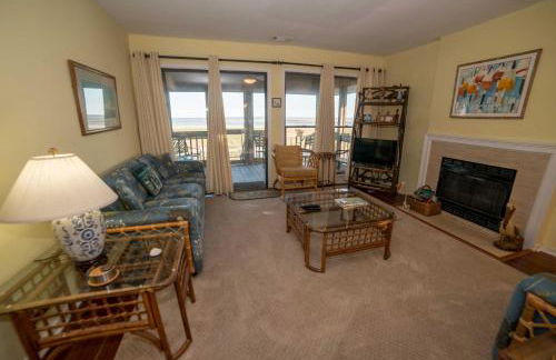 Harbor Island Beachside House - Photo 6