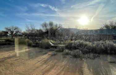 Chasing Sunsets and Serenity - Foto 17