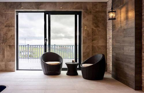 Lux Manor Sleeps 30 - Pool Sauna Hot Tub Cave - Foto 39