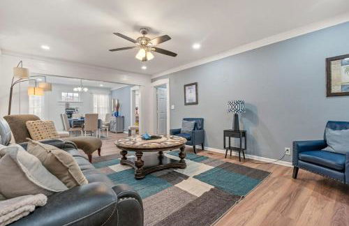 Bunkhouse Unit B Fire Pit-Grill-Groups-Patio-Games - Photo 1