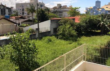 Apto Jurerê 2 quartos 400m da Praia - Foto 32