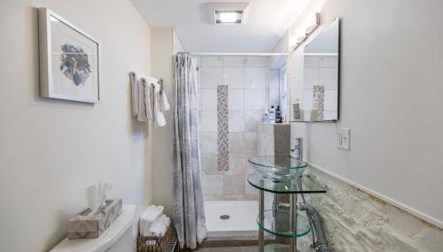 A Peaceful Oasis on Munjoy Hill - 4br2ba House & Parking - Foto 5