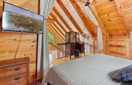 Lakefront Keowee Home with Dock, 14 Mi to Clemson - Foto 12