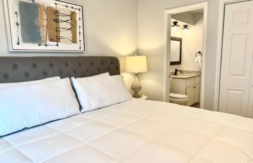 Spacious 8BR Modern Retreat Pool Table RV - Foto 34