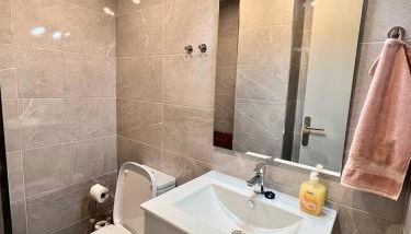 Amplio apartamento tranquilo cerca de la playa - Photo 5