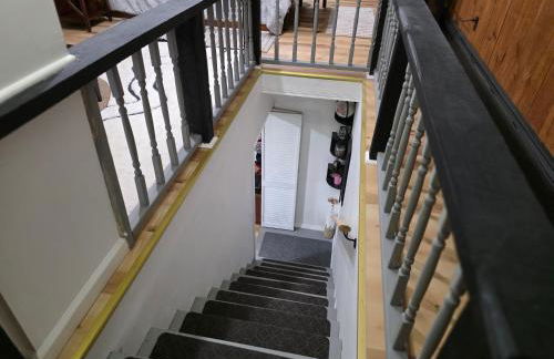 Charming 3 bedroom 2 bath home in Bloomfield with wishing well - Foto 33