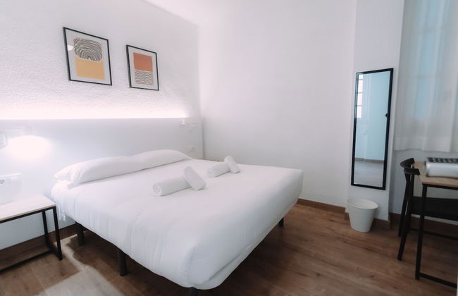 Live in Chianti Apartaments by Concept Flats - Photo 22