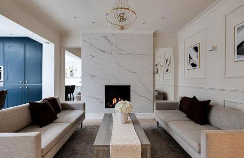 Luxury Georgian Townhouse with Cinema and parking - Photo 26