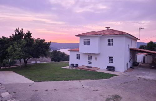 Casa con vistas al mar, campo y barbacoa - Foto 48