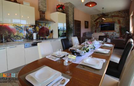 Villa Four Seasons, heated pool and 3 en-suite bathrooms - Foto 32