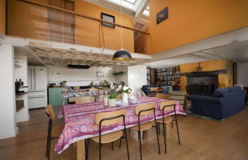 Master Shipwrights House - Great Location - Free WiFi & Parking - Fireplace - Photo 12