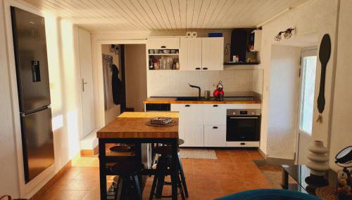 Amber's Place: cosy house with pool and sea views - Foto 3, stove, dishwasher, pet friendly, minibar