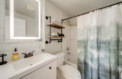 Tree-Lined Hayden Home with Hot Tub and Lake Views! - Foto 18