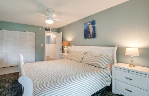 2 Mi to Homosassa Springs Riverfront Home with Dock - Photo 11