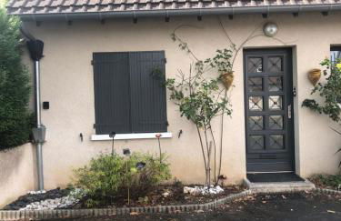 House, lot, secure private parking - Foto 18