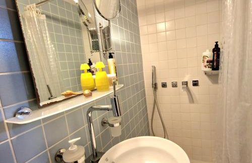 Lake View - Photo 19