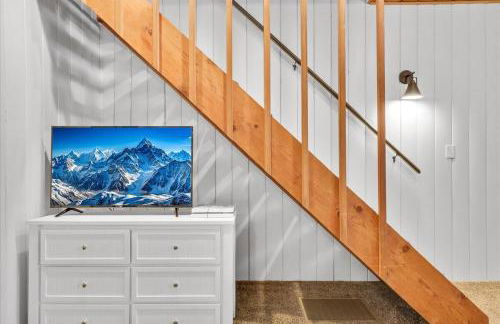 Arrowbear Retreat - EV Charging, Generator, Arcade - Foto 6