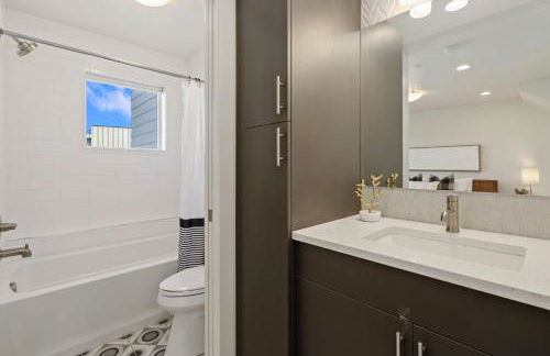 Mountain View Home with King Beds and Rooftop Deck - Foto 22