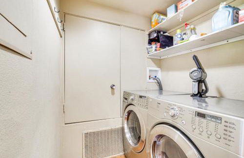 Balcony and Views Pet-Friendly Indian Wells Unit - Foto 15