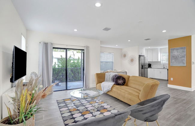 The Zen Suites - Photo 48