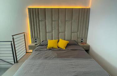 JOIVY Exclusive 2-Bedroom Villa with Private Garden - 5 minutes from the Colosseum - Photo 34