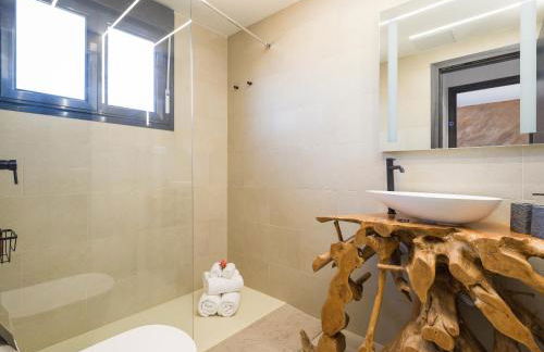 Giraud I - Luxurious secluded villa next to the sea - Foto 37