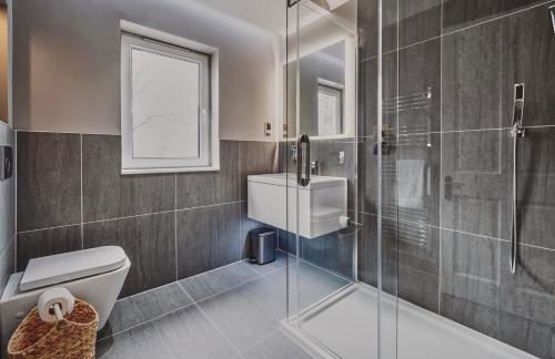 Loch Ness Mansion - Photo 36