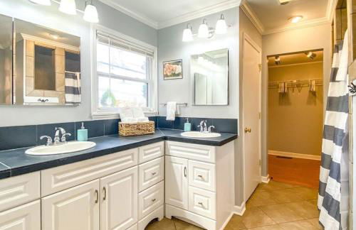 Cardinal Aerie- 5 mins from Rainbow Mountain Hiking Trails - Foto 4